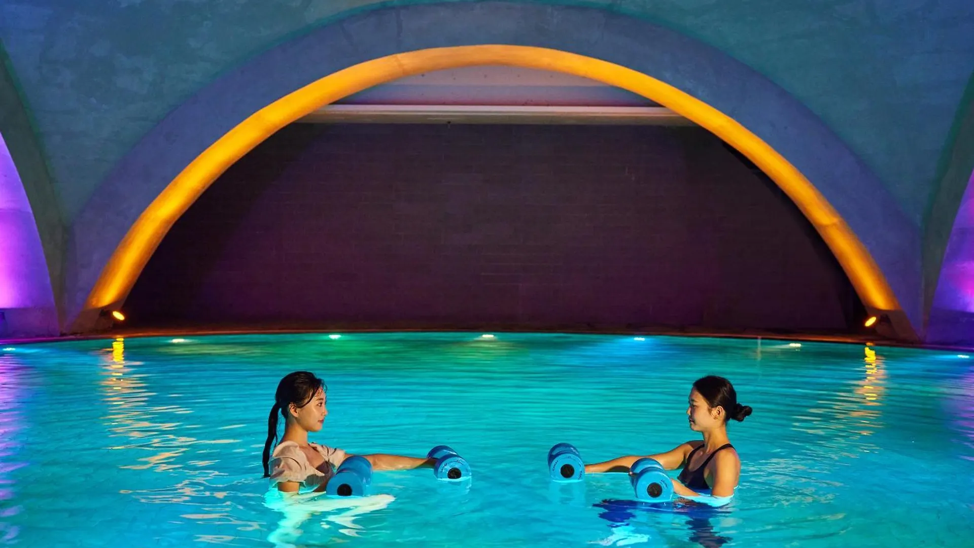 We Hotel Jeju Seogwipo