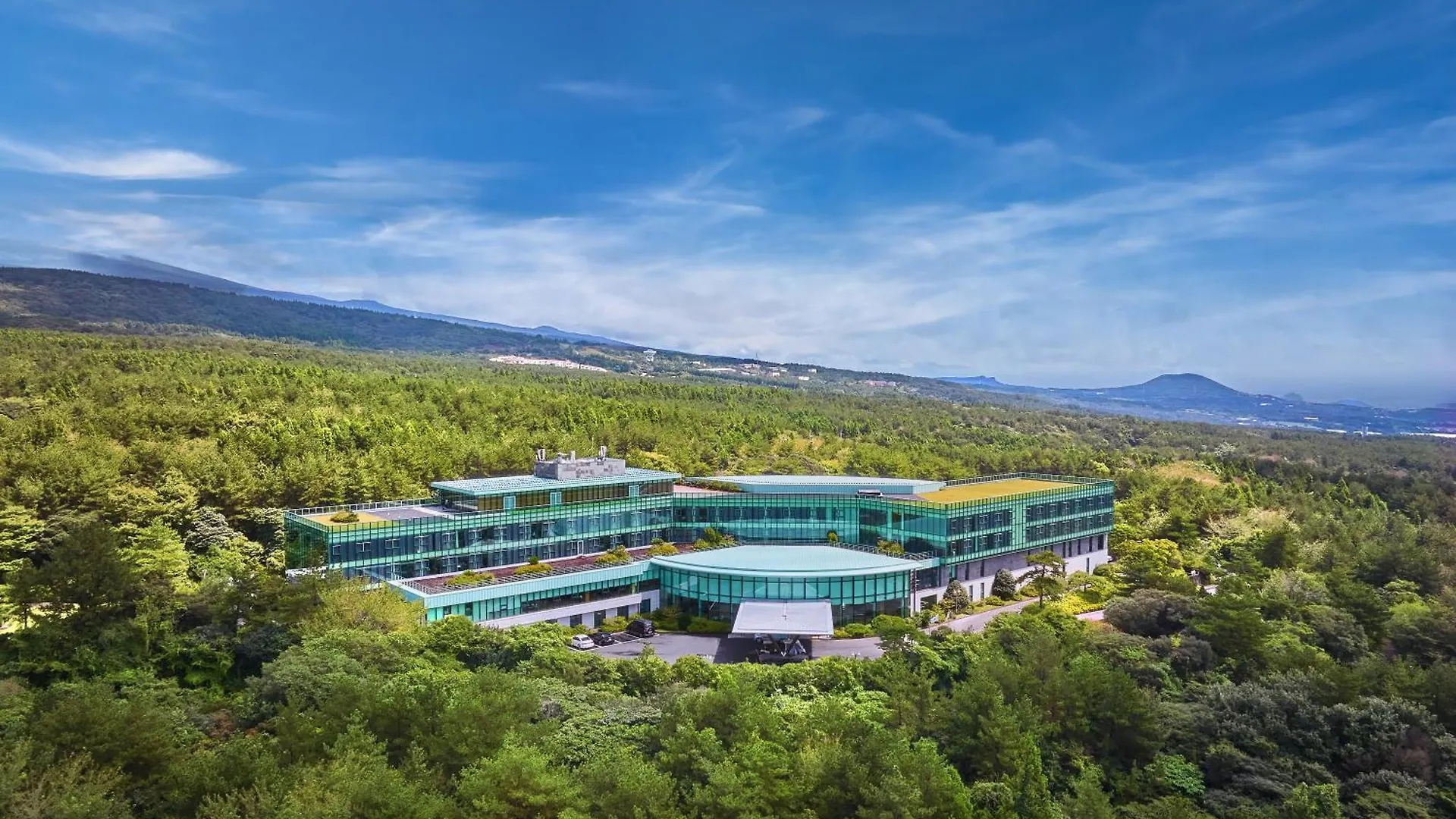 We Hotel Jeju Seogwipo
