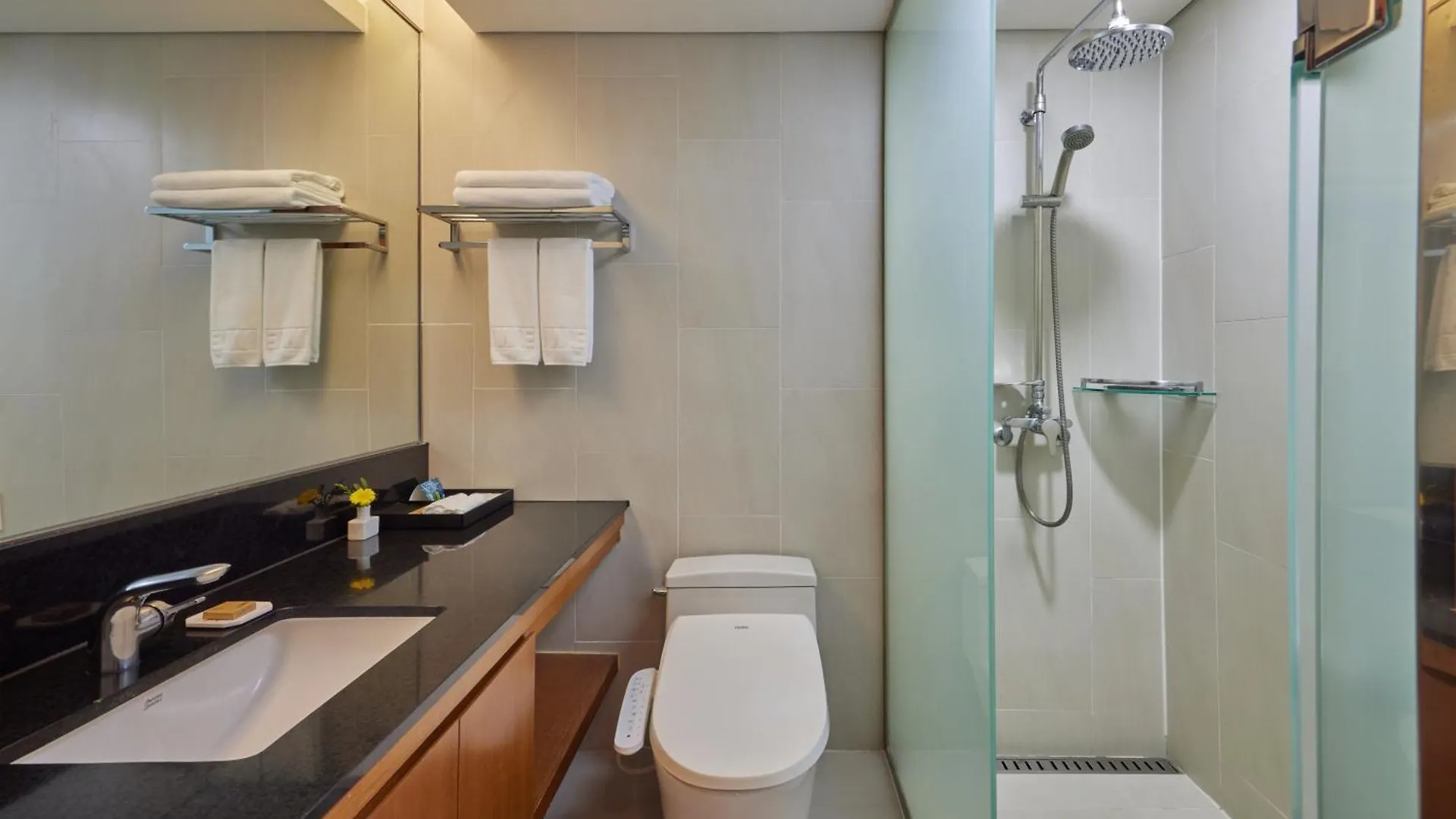 We Hotel Jeju Seogwipo