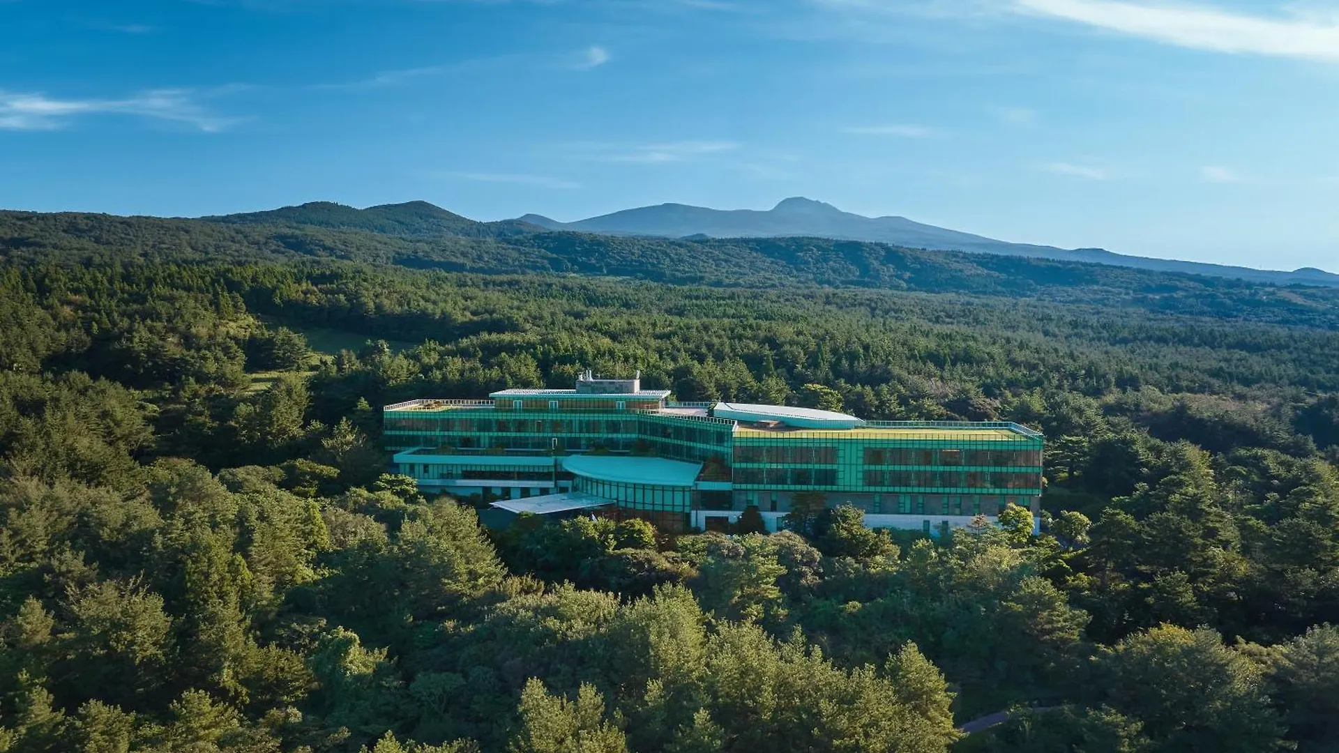 We Hotel Jeju Seogwipo
