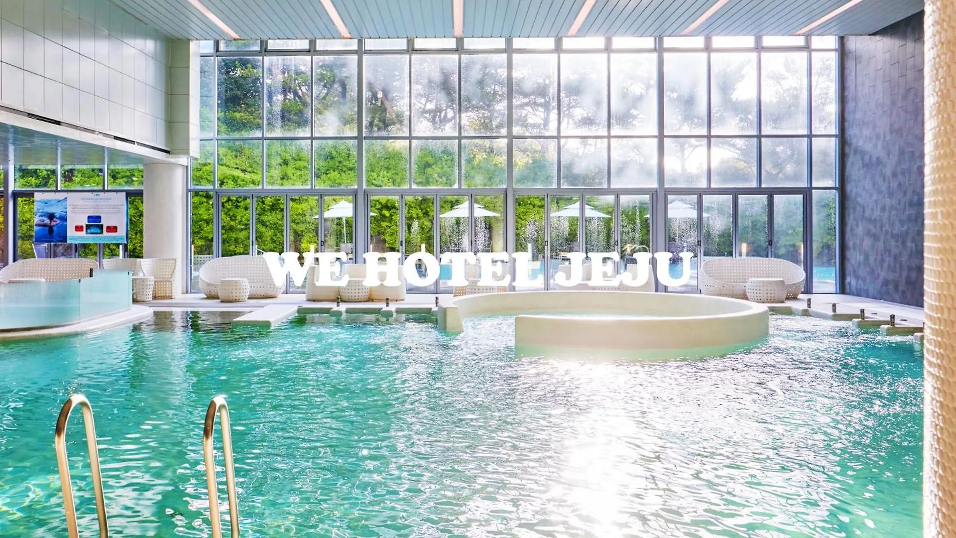 We Hotel Jeju Seogwipo